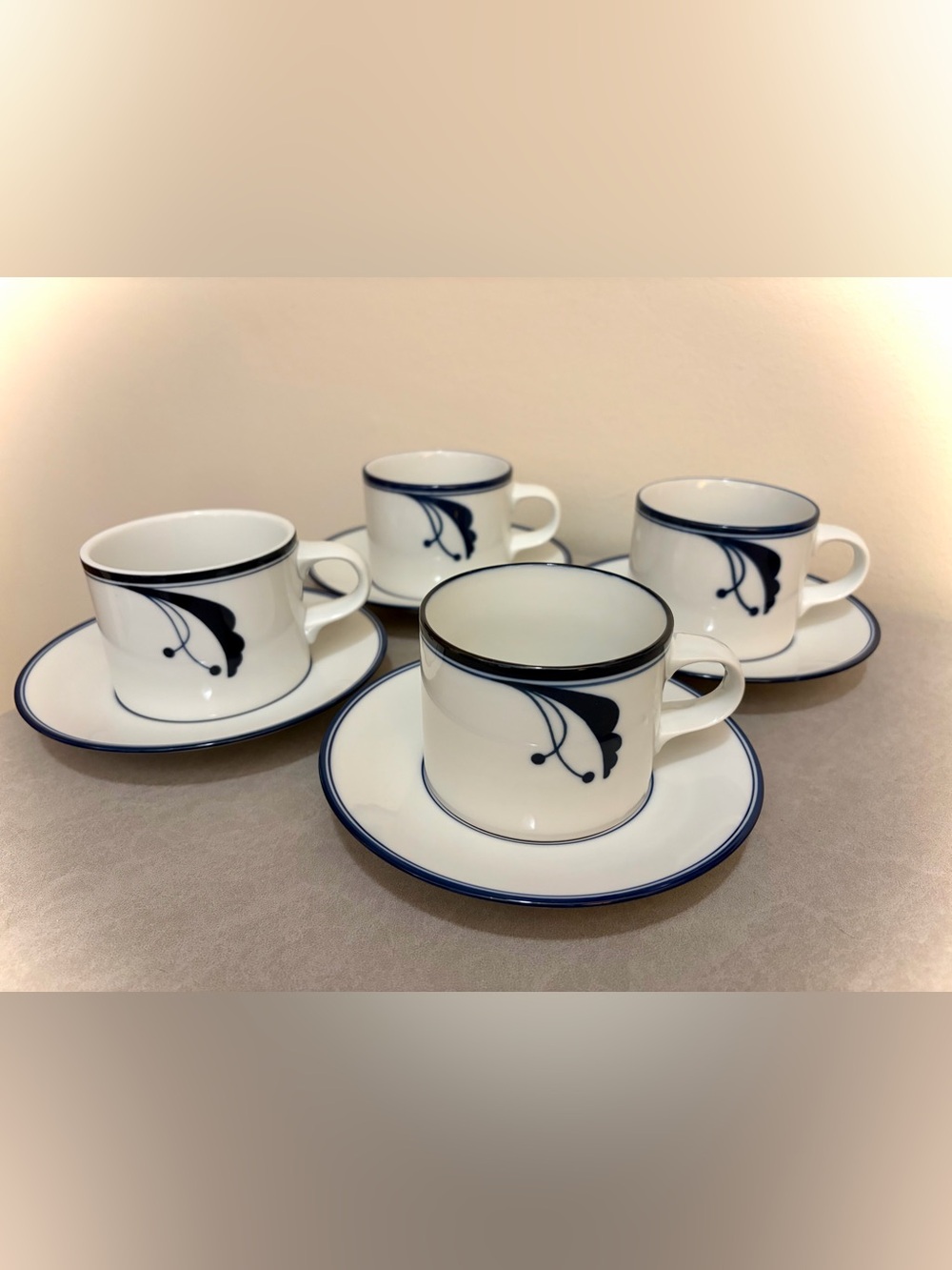 Dansk International Nr Japan & Portugal Flora Bayberry Set of 4 Cups & 4 Saucers